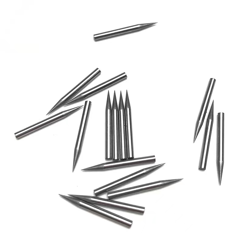 What effect does the tip shape of a round tungsten needle have on the welding results?